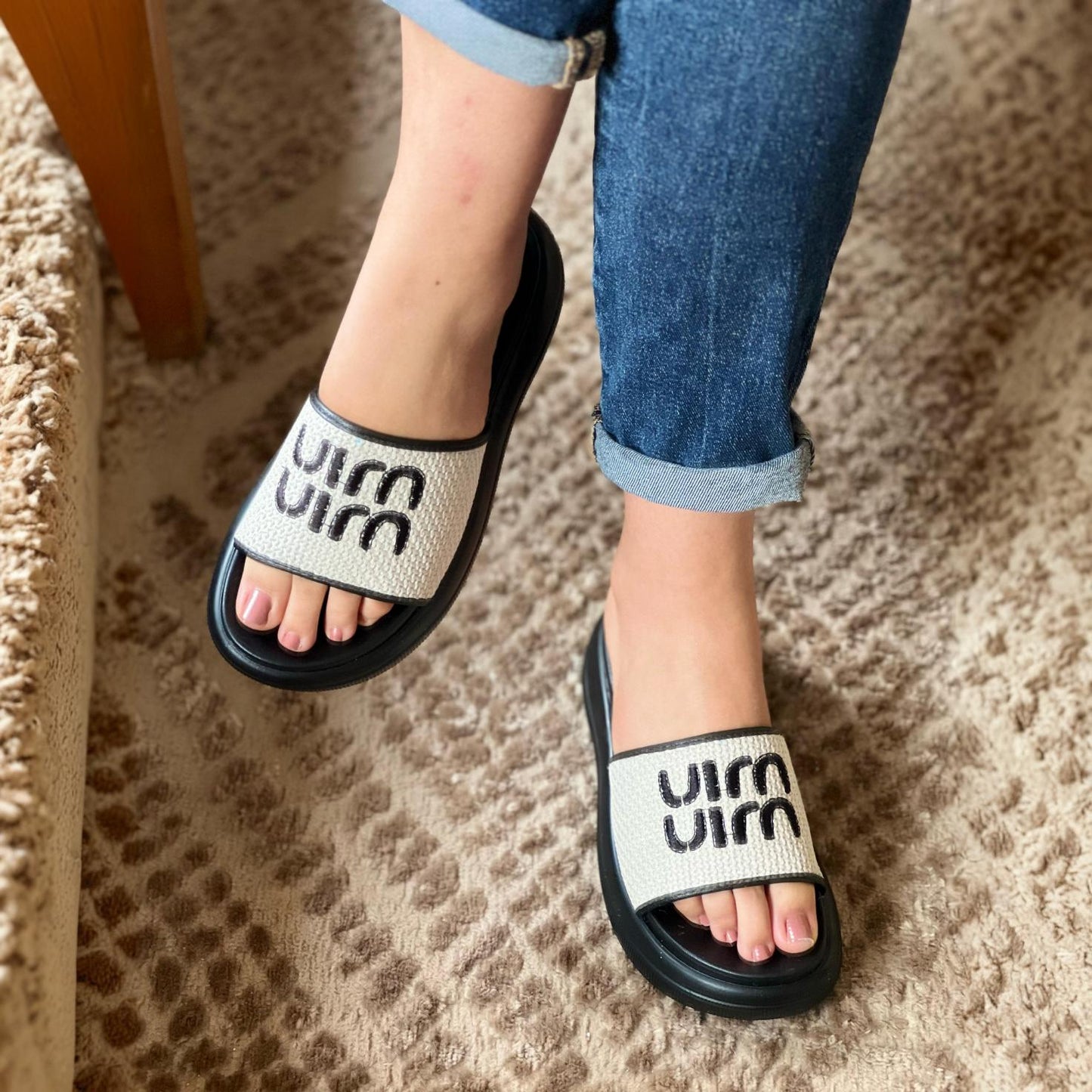 Miu Miu Sandales à logo appliqué