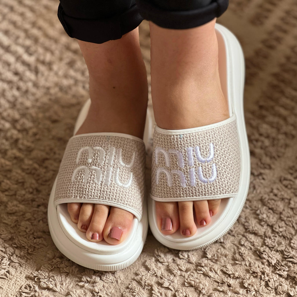 Miu Miu Sandales à logo appliqué