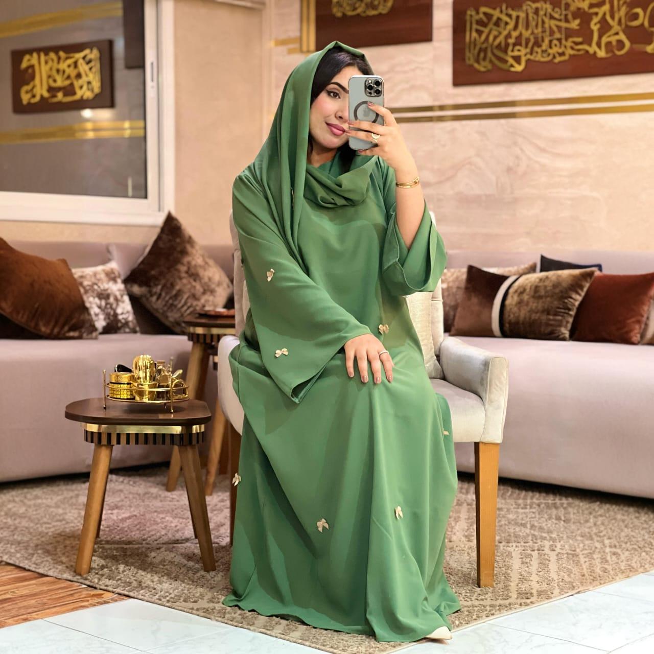 Abaya Royale Avec Foulard