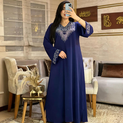 Abaya élégante en coton crêpe avec strass raffinés